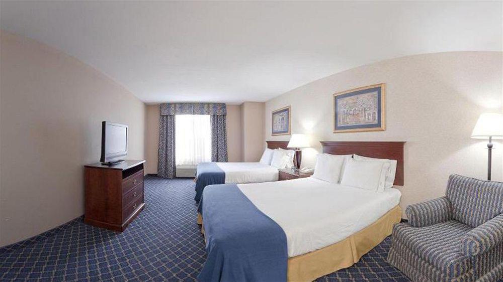Holiday Inn Express Hotel & Suites Farmington, An Ihg Hotel Buitenkant foto