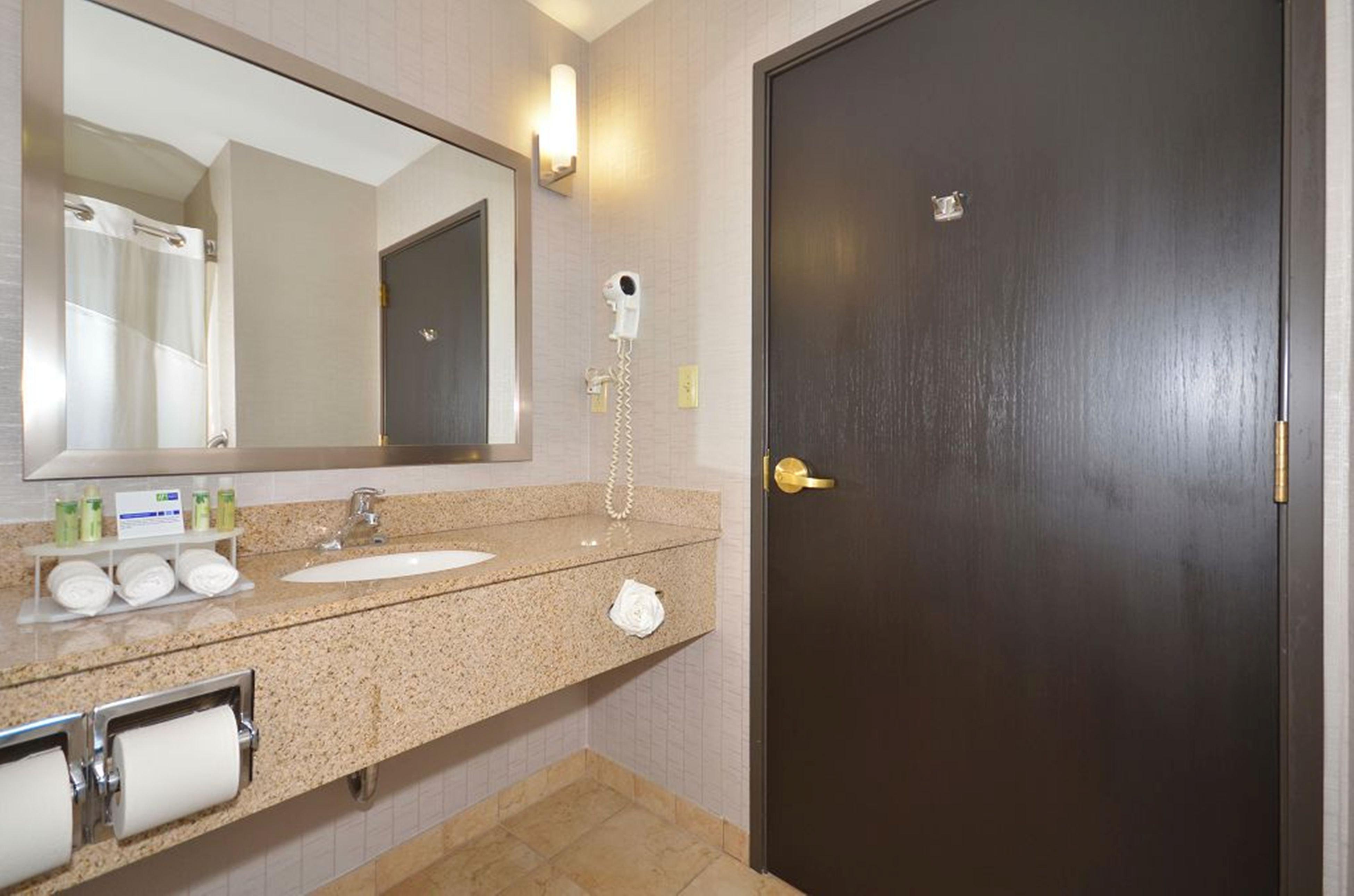 Holiday Inn Express Hotel & Suites Farmington, An Ihg Hotel Buitenkant foto