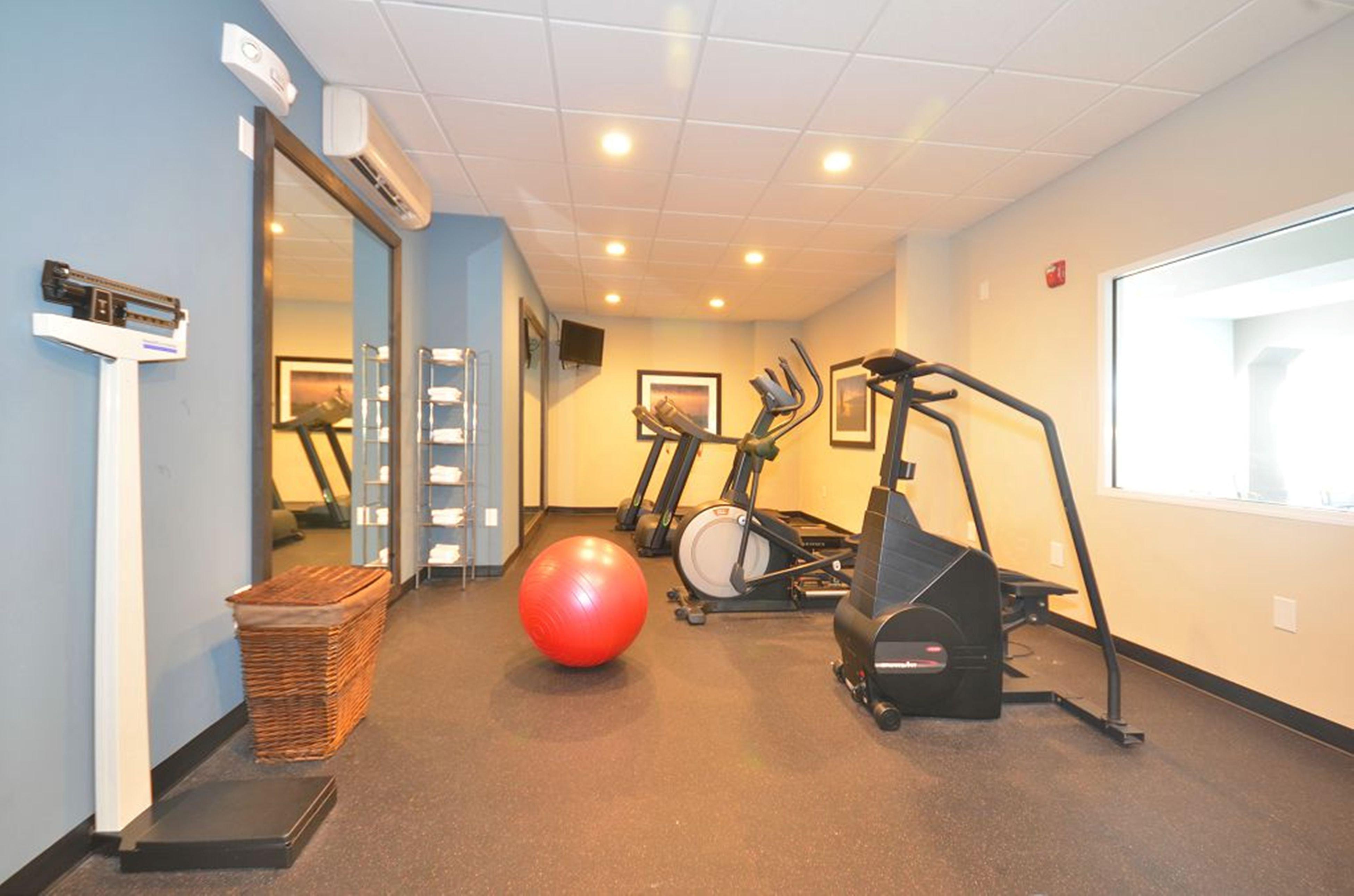 Holiday Inn Express Hotel & Suites Farmington, An Ihg Hotel Buitenkant foto